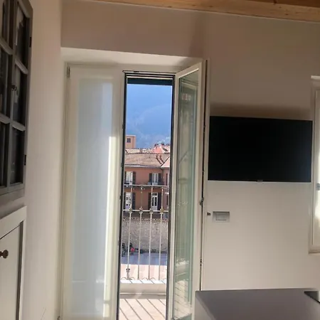 Apartman Comolakehouse *