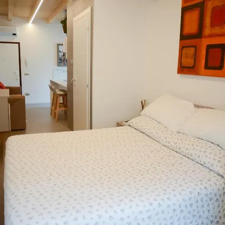 Comolakehouse קומו